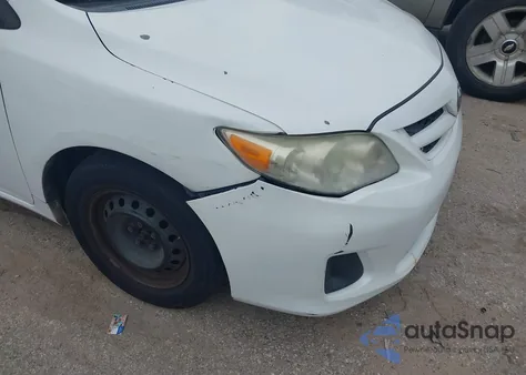 2013 Toyota Corolla L z USA, uszkodzony, nr VIN 5YFBU4EE4DP211464